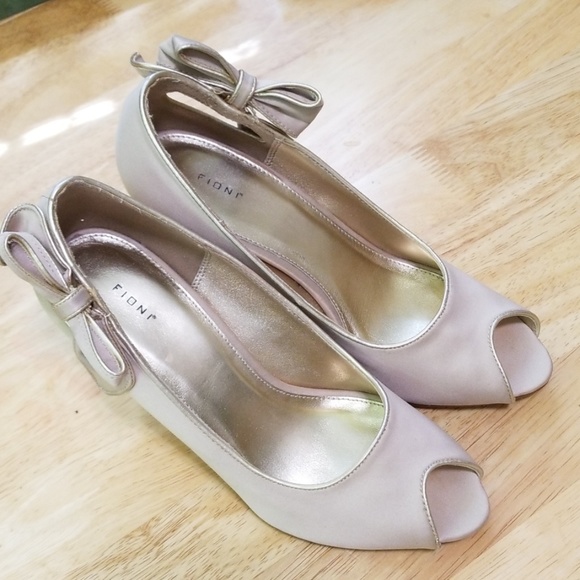 Fioni peep toe shoe - Picture 3 of 7